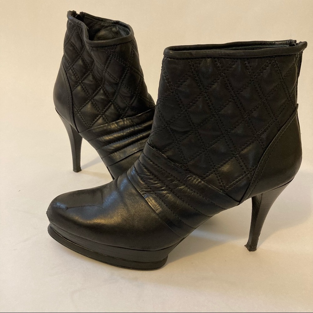 Stuart Weitzman black high heel leather booties 7